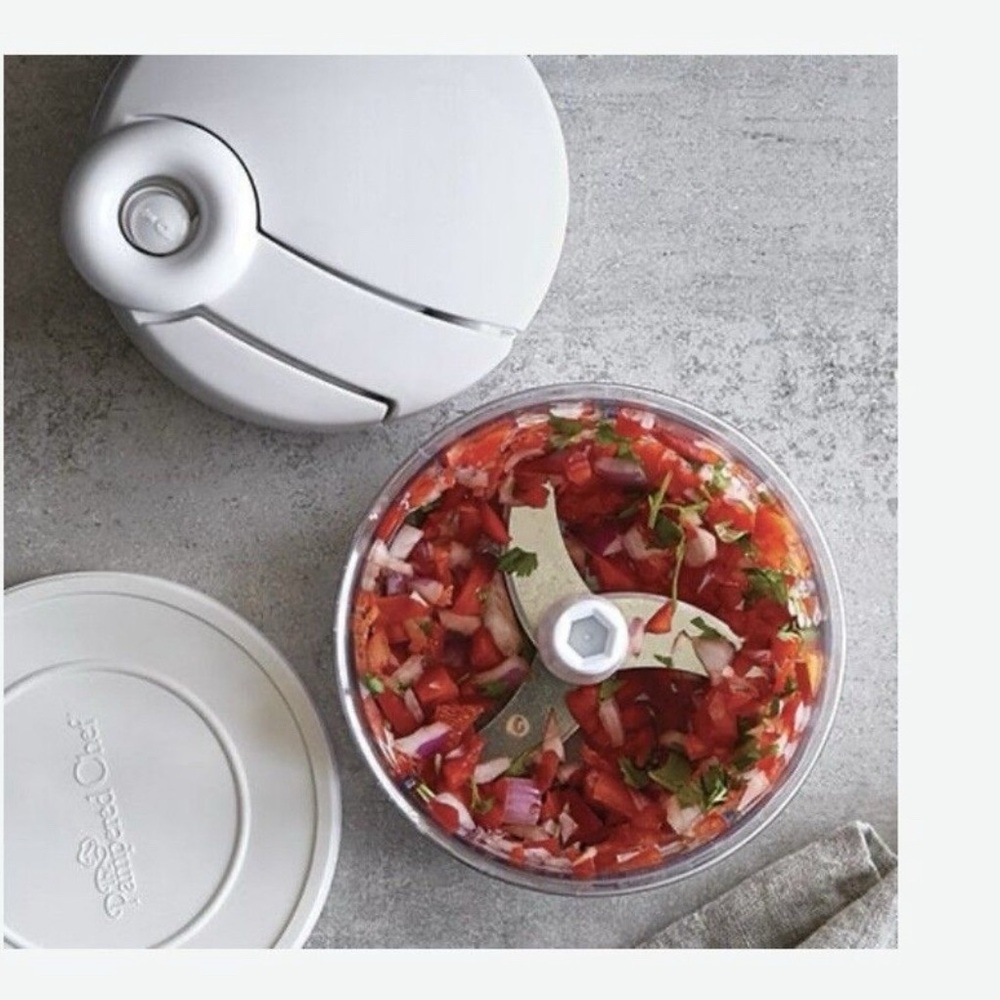 Pampered Chef Manual Food Processor #2581 - New